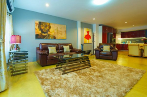  Luxury Town House in the Heart of the Old City  Чанг Фуак 